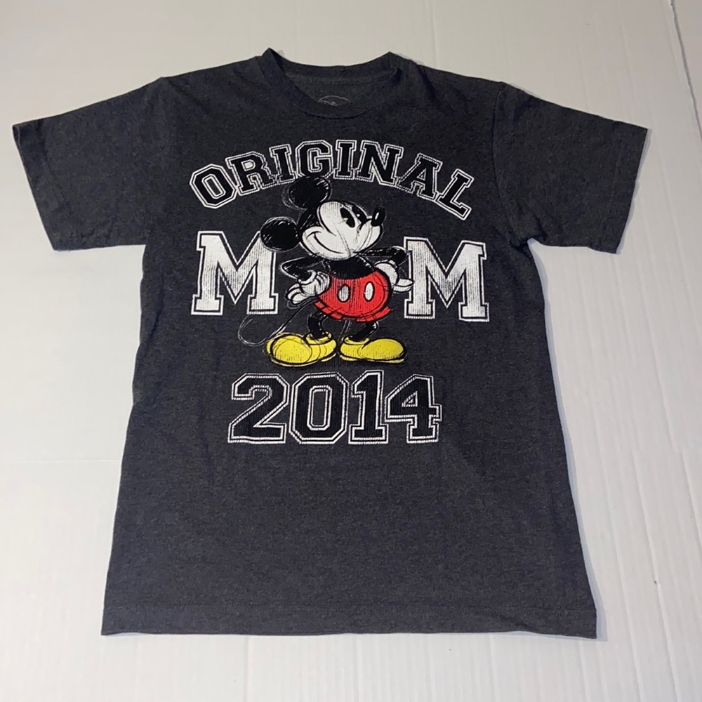 Disney 2014 Mickey Mouse Unisex Size Small Short Sleeve T-Shirt